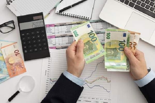 日本深夜突发地震 福岛等多地有震感